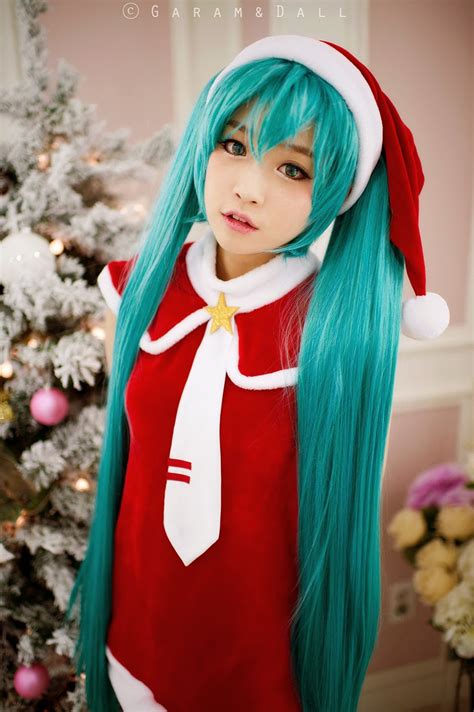 Tomiaaa Hatsune Miku Santa Hat Vocaloid