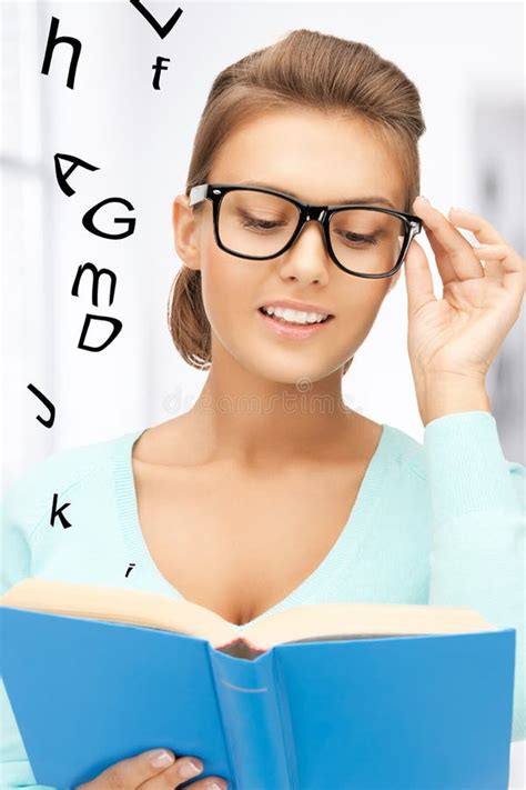 Woman In Glasses Reading Book Stock Image Image Of Leaf Academic