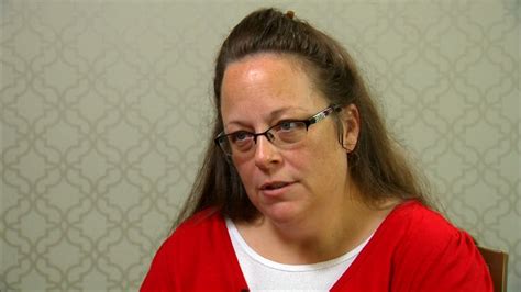 Kentucky Clerk In Gay Marriage Dispute Kim Davis Joining G O P The New York Times