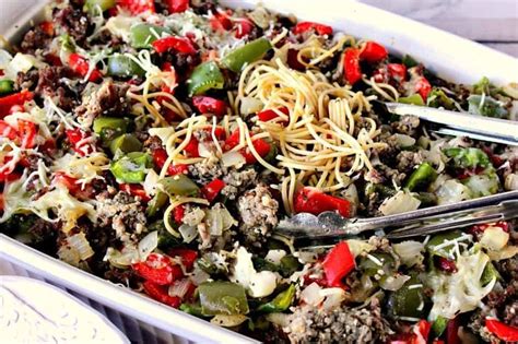 Classic holiday dishes and desserts from around the country. Festive Christmas Pasta with Onions and Peppers Recipe #bellpeppersalad in 2020 (With images ...