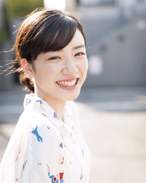 ューティングに女優の永野芽郁が登場します。 2017年より「beams couture」のクリエイティブディレクションを担当。 ■ キャスト： 永野芽郁（ながの めい） 1999年生まれ、東京都出身。 永野芽郁の可愛い画像!水着姿は？すっぴんや高校時代の画像 ...