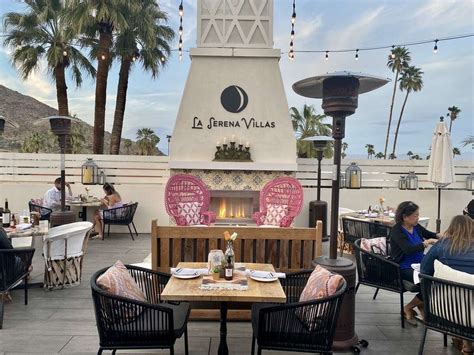 8 Top Rated Palm Springs Restaurants You Must Try