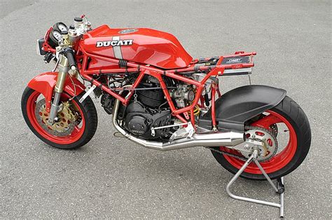 Racing Cafè Ducati 750 Tt1 By Naoe Machinery
