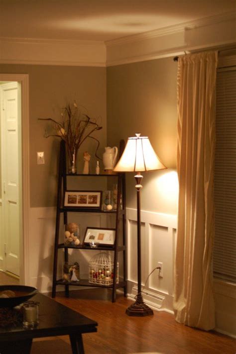How to make diy crown panel design 2020 | diy crown panels4 hello! DIY - make your walls seem taller - trendythrifting.com ...