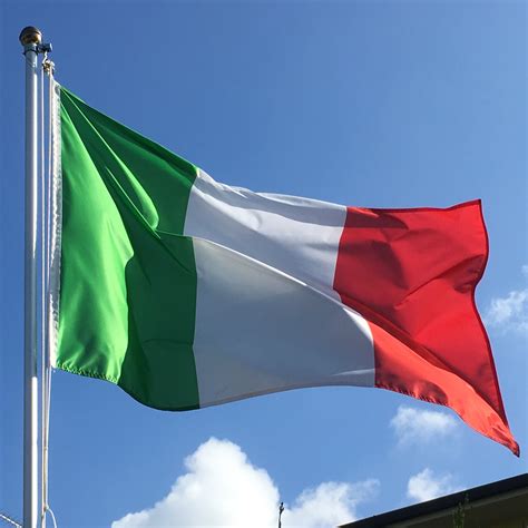 Italia Bandiera Spoleto Commemora I Caduti Di Nassiriya Cerimonia L