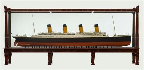 RMS Titanic Builders Model Fine Art Models