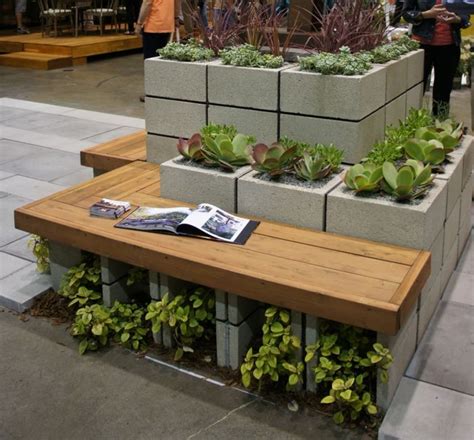 Los ladrillos son bastante utilizados para crear jardineras y hacer la decoración del bellísimas las ideas de decoración con los bloques, mil gracias por tan. 1001 + Ideas de decoración de jardín con maceteros grandes ...