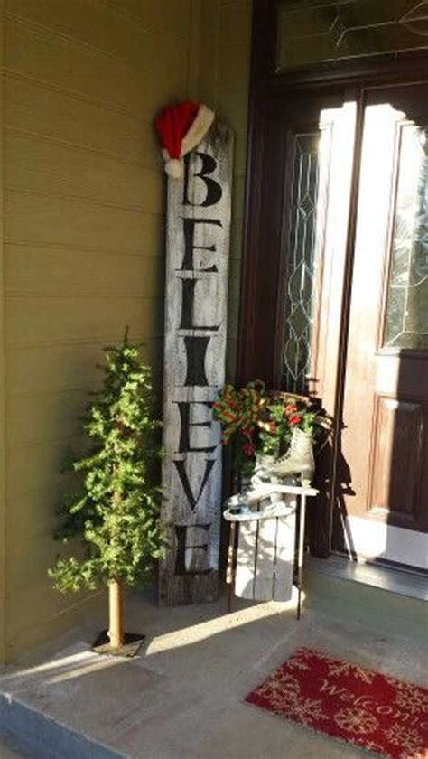 Christmas gardenchristmas door decorationsfarmhouse christmas decorchristmas homechristmas porch decorationschristmas entrywayelegant christmas decorchristmas front doorsfront porch ideas for christmas. Cool Decorating Ideas For Christmas Front Porch - The Xerxes