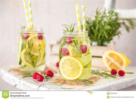 Fruit Infused Detox Water With Lemon Cucumber Raspberry