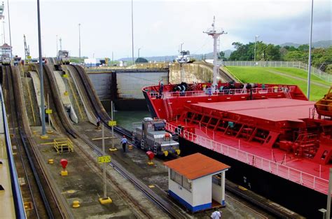 How To Cruise The Panama Canal