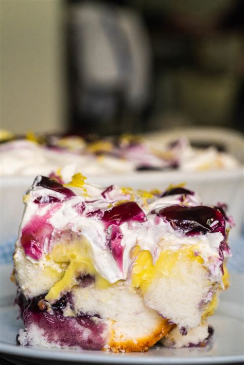 1 box angel food cake or 1 prepared angel food cake. Blueberry Heaven on Earth Trifle Cake - Land of Recipes
