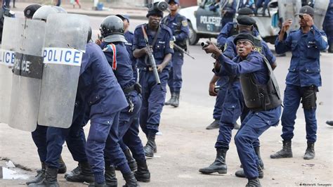 Dr Congo Police Fire On Banned Protests Dw 02252018