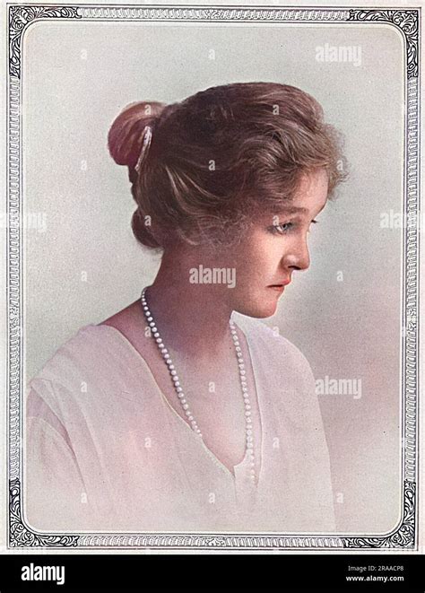 Violet Astor Lady Astor Of Hever Née Elliot Murray Kynynmound Dstj 28 May 18893 January