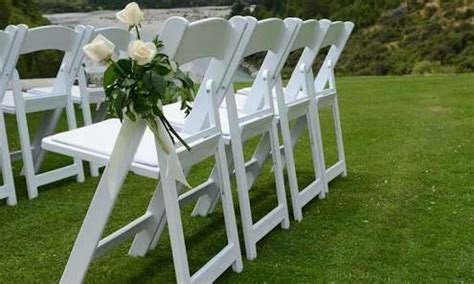 Construct an outdoor area that meets all your requirements and satisfies your artistic whimsies with a varied range of white wood folding chairs. White Wooden Folding Chair Hire - Indoor & Outdoor - BE ...