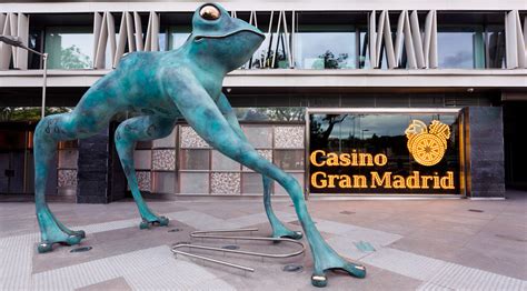 Located near the plaza de colón in the jardines del descubrimiento , the theatre was inaugurated on 15 may 1977. Casino Gran Madrid Colón abre la única Ruleta francesa de ...