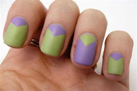 If you desire that truly flat finish this is your best option. Casa de Polish: Review: Essie Matte About You Top Coat