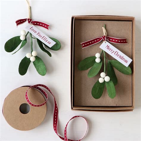 Mistletoe T Box With A Beautifully Handmade Paper Mistletoe Sprig A