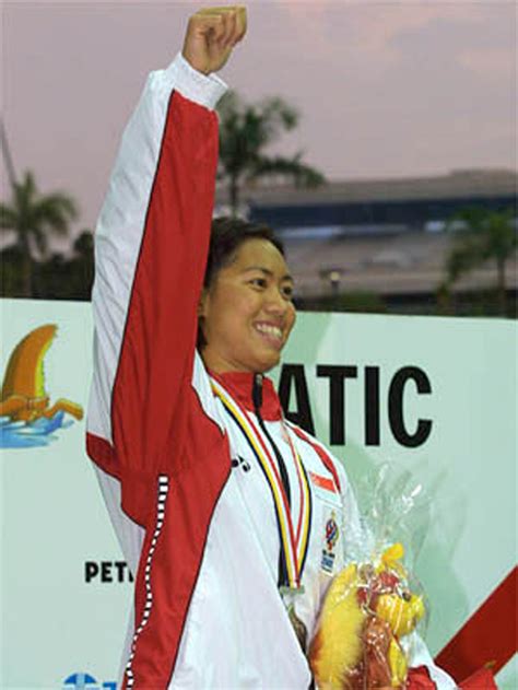 186 singapore paddler clarence chew claimed another scalp to beat senegal's world no. Joscelin Yeo - Singapore National Olympic Council