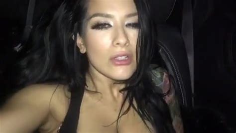 Katrina Jade Shows Off Her Boobs And Pussy In A Car 4 Pics Video
