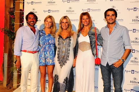 + add or change photo on imdbpro ». Caras conhecidas divertem-se a Sul - MoveNotícias