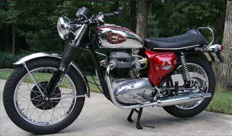 1969 Bsa 650 Lightning Classic Bikes Vintage Bikes Classic Motorcycles