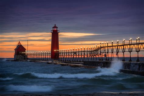 Grand Haven, Michigan Is A Picture-Perfect Weekend Getaway