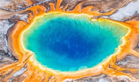 Yellowstone Volcano Usgs Reveals How Crater Forming Eruptions Go Off Every 700 Years