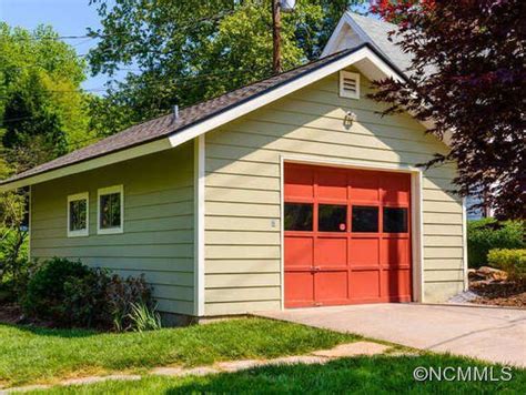 4 stars on 11 ratings. 1 Norwood Ave, Asheville, NC 28804 - realtor.com®
