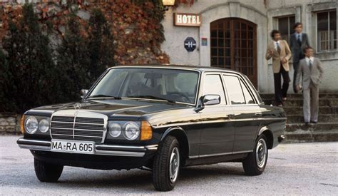 5 Tips On How To Sell An Old Mercedes Car For A Decent Price