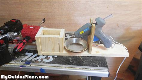 Diy Hot Glue Gun Holder Myoutdoorplans Free Woodworking Plans And Projects Diy Shed Wooden
