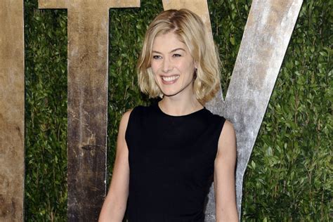 David Fincher Cast His Gone Girl Lead Over Text Message Vanity Fair