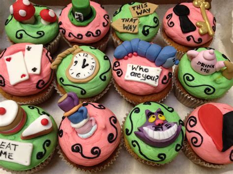 The magic of these cupcakes is in the decoration. Cupcakes gallery | Alice in wonderland cupcakes, Cupcakes, Mad hatter tea party