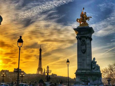 Best Time To Visit The Eiffel Tower Jet Lagged Mama