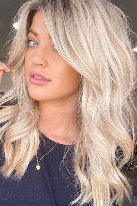 35  The trends of soft curtain bangs long hair for summer hairstyles