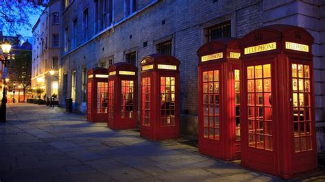 3840x2160px 4k Free Download Phone Booths In London At Night City