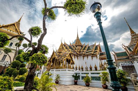 Bangkok Facts Kings Palace Bangkok Travel Nightlife Travel Thailand