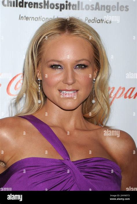 Jewel At The Noche De Ninos Gala Held At The Beverley Hilton Hotel