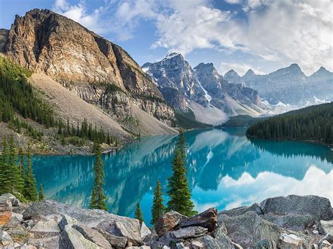 9 Of The Most Awe Inspiring Natural Wonders In Canada