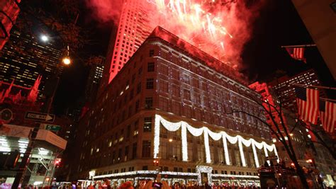 Saks Flagship Store Is Appraised For Mortgage At 37 Billion The New