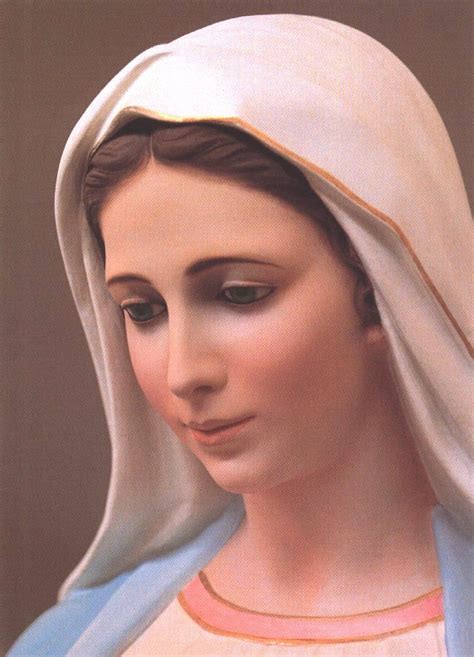 Beautiful Face Of The Blessed Virgin Mary Lady Of Fatima Mother Mary Catholic Images
