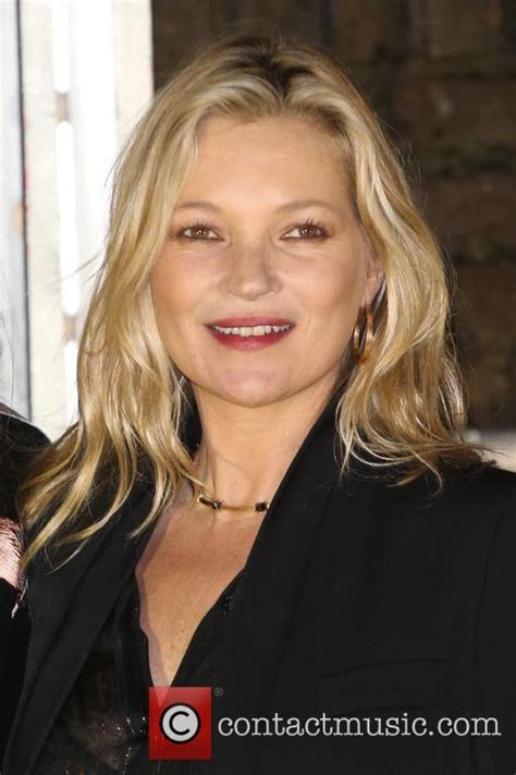 kate moss revealed she lost her virginity at 14