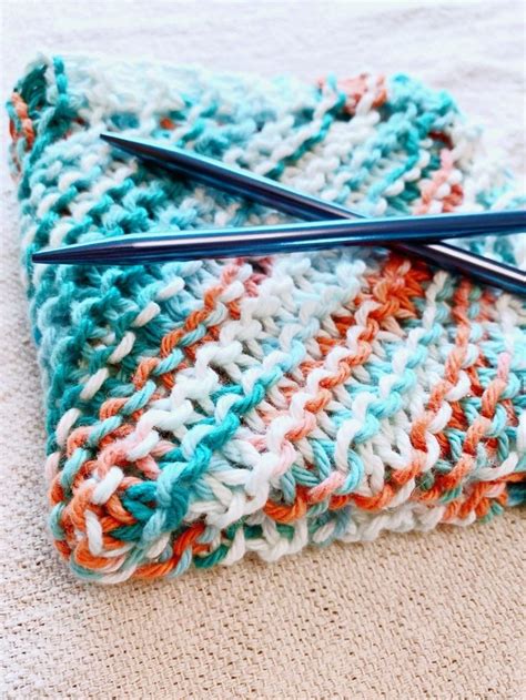 Beginner Knitting Tutorial How To Knit A Dishcloth The Simple Homemade Home In 2020