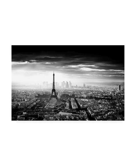 Trademark Global Jaco Marx Paris Eiffel In The Dark Canvas Art 15 X