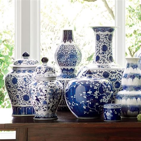 Blue And White Chinese Porcelain Vases And Ginger Jars Driven By Decor