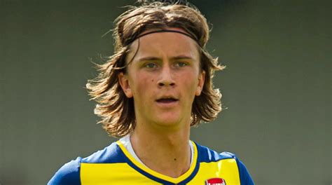 Jun 25, 2021 · kristoffer olsson om sitt defensiva spel: Kristoffer Olsson - Player profile - DFB data center