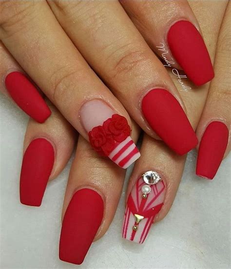 60+ Easy Red Casket Christmas Nails Styles For Winter in ...