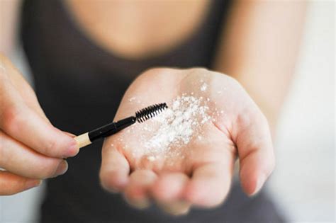 Surprising Ways To Use Baby Powder In Your Beauty Routine Glamour