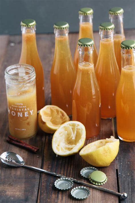 Caramel Apple Cider Cocktails | Vintage Mixer