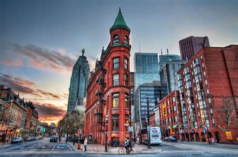 31 Of The Most Important Buildings And Structures In Toronto