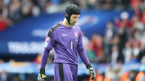 Technical and performance advisor @chelseafc. Petr Cech anuncia que deja la selección checa